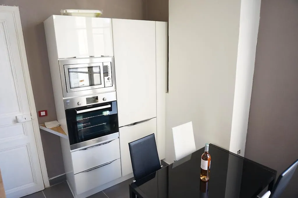 Appartement Lamartine Nice Apartment