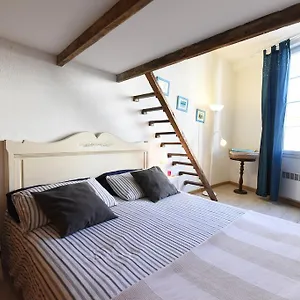 Great Flat In The Old Town Up To 4 Apartment